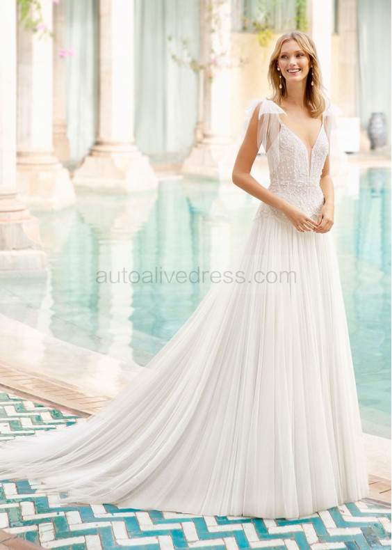 Beaded Ivory Lace Tulle V Back Wedding Dress